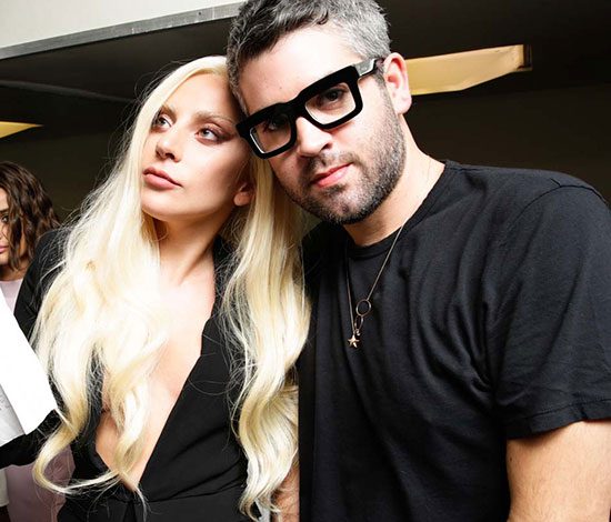 На них нужно подписаться: дизайнер Обамы и Гага