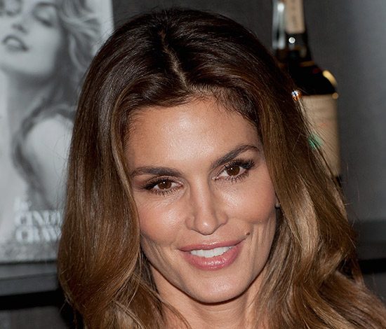 Вот это гены! Синди Кроуфорд показала красивую семью