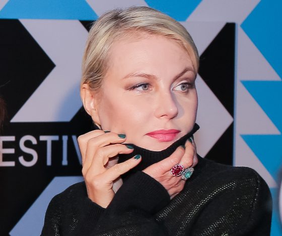 Рената Литвинова на премьере «Петербург. Только по любви»