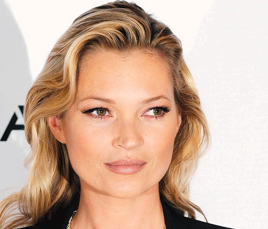 Кейт Мосс придумала майку против папарацци