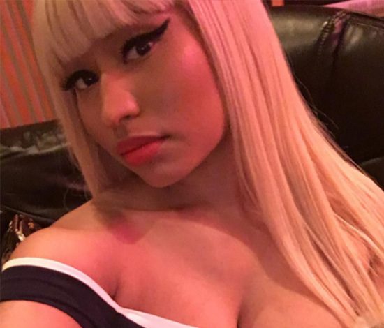 Видно все: эротические фото Ники Минаж