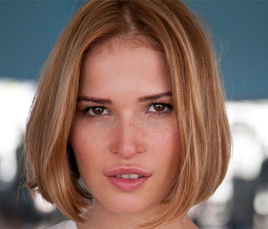 Кризис! Лукерья Ильяшенко собирает деньги на спектакль