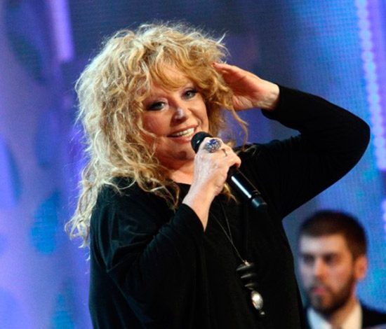 Обнаженная Алла Пугачёва в ванной. Смотри видео!