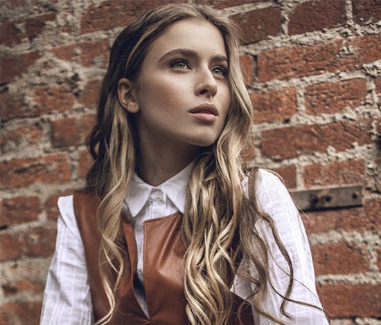 Новое поколение: внучка Софии Ротару о планах на будущее, музыке и бабушке