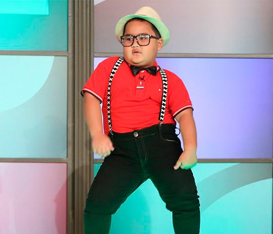 День танца: самые смешные танцоры Интернета