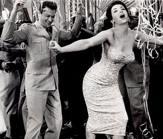 Поздравляем с Днем Труда: топ-8 странных праздников