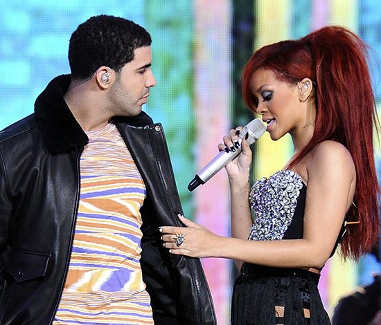 Отношения на расстоянии бывают! Дрейк и Рианна подтверждают