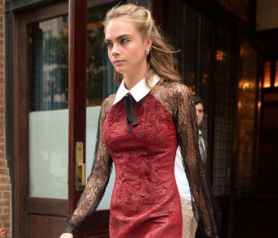 Звездный образ дня: Кара Делевинь