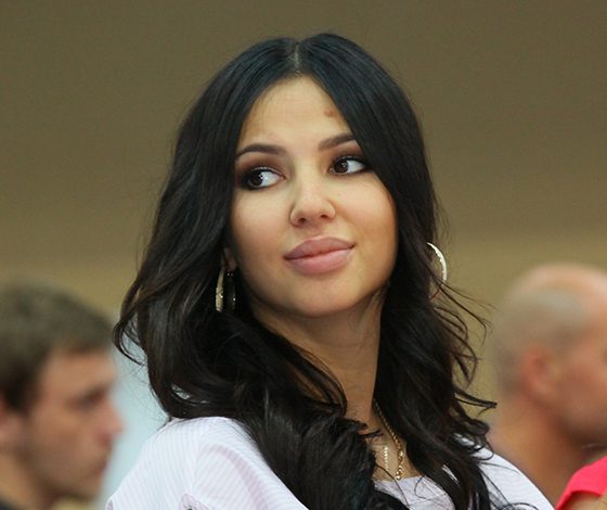 Жена Александра Радулова впервые показала их сына