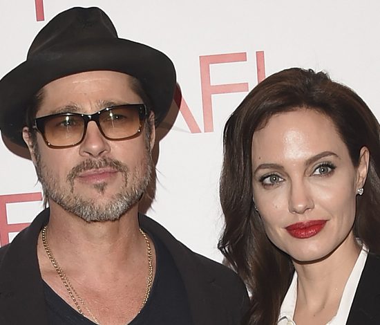 Анджелина Джоли и Брэд Питт усыновят 7-го ребенка