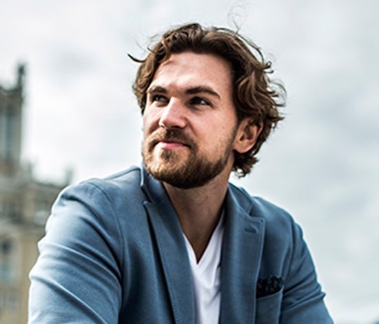 Холостяк недели: Глеб Пекли