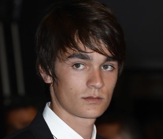 Сын Алена Делона стал новым лицом Dior