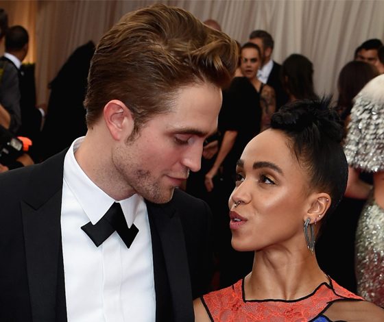 Невеста Роберта Паттинсона поставила ему ультиматум