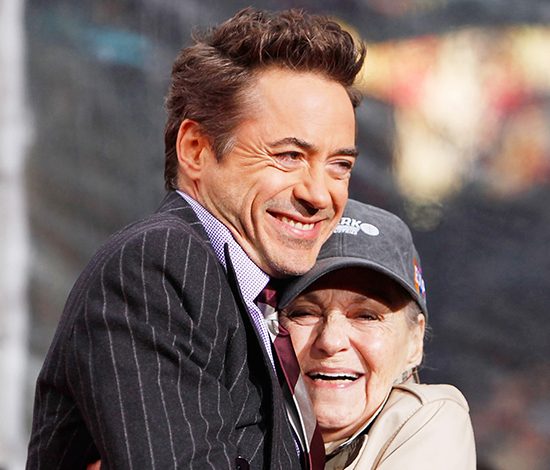 Знаменитые мужчины и их мамы