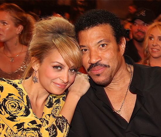 Лайонел Ричи рассказал о том, как удочерил Николь Ричи