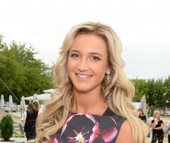 Ольга Бузова похвасталась шикарным подарком от мужа