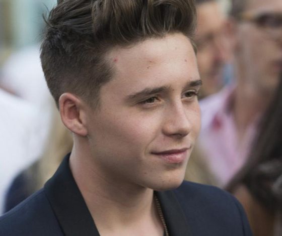 Бруклин Бекхэм сделал женскую прическу. Смотри результат