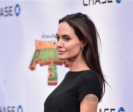 Джоли уверена, что ее сын уже видел откровенные фильмы