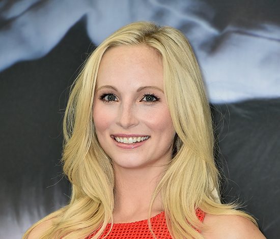 Актриса из «Дневников вампира» впервые стала мамой