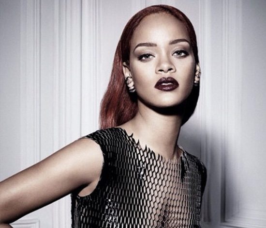 Рианна в новой фотосессии для Dior Magazine