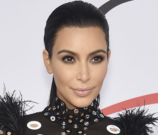 Сколько раз Ким Кардашьян была у пластического хирурга