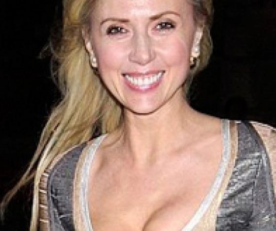 Российская актриса отсудила у бывшего мужа $ 5 млн