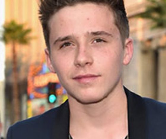 Бруклин Бекхэм продемонстрировал новую татуировку