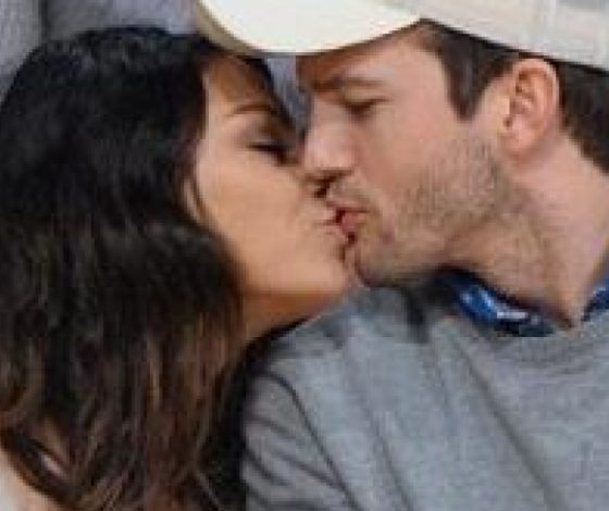 Мила Кунис и Эштон Кутчер оставили ребенка