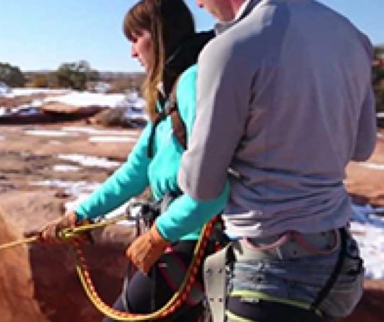 Эта девушка прыгнула в пропасть ради возлюбленного