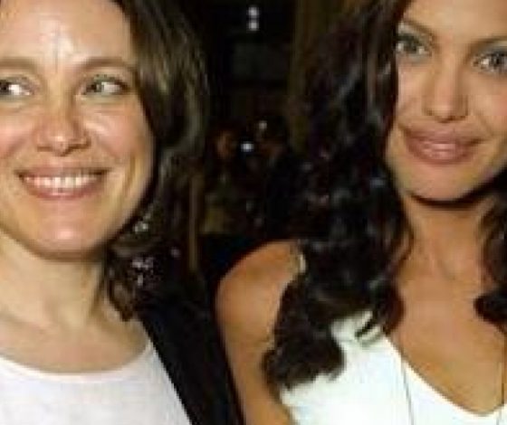 10 трогательных речей звезд, посвященных мамам