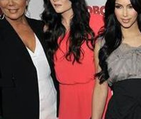 Как семейство Кардашьян зарабатывает деньги