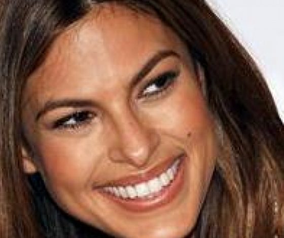 Ева Мендес не умеет готовить