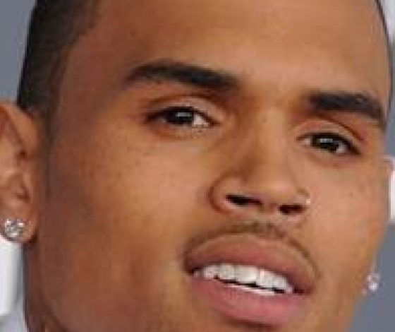 Крис Браун впервые поделился фото со своей дочкой