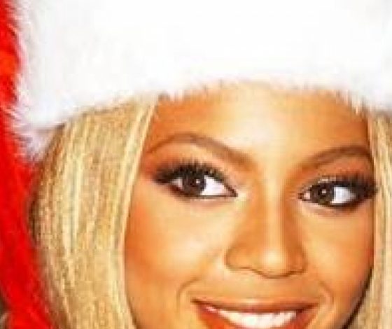 Бейонсе поздравила друзей с Рождеством