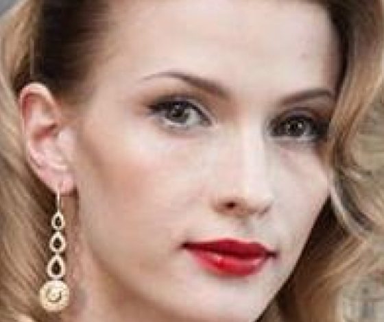 Светлана Иванова впервые показала дочь