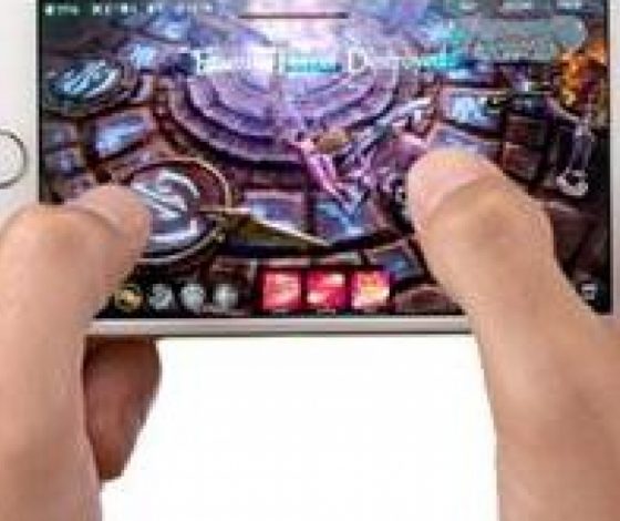 Приложения для смартфона, которые спасут от скуки