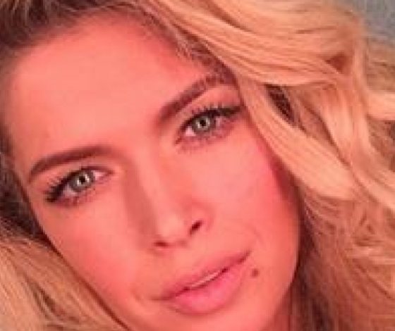 Вера Брежнева поразила красивым телом