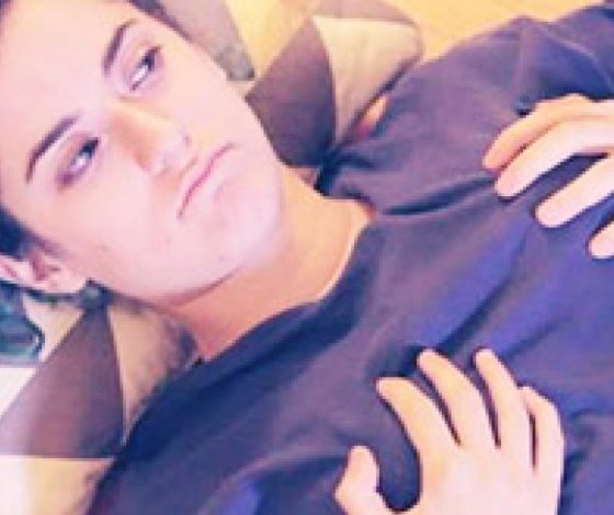 Что делают девушки, когда остаются одни