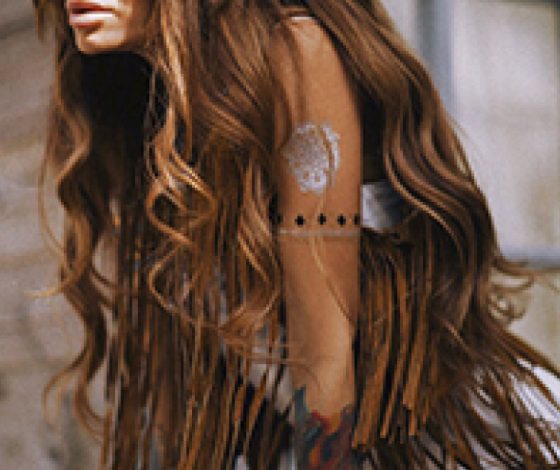 Айза Долматова рассказала о своей первой песне