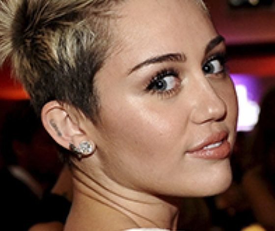 Как Майли Сайрус проводит время со своей возлюбленной