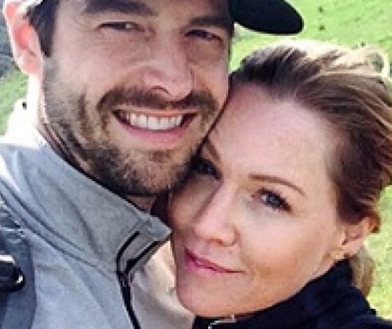 Звезда «Беверли Хиллз, 90210» Дженни Гарт вышла замуж