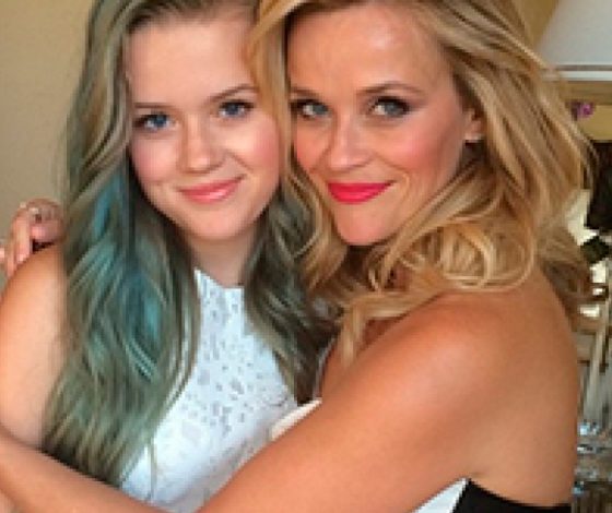 Девочка созрела: дочь Риз Уизерспун