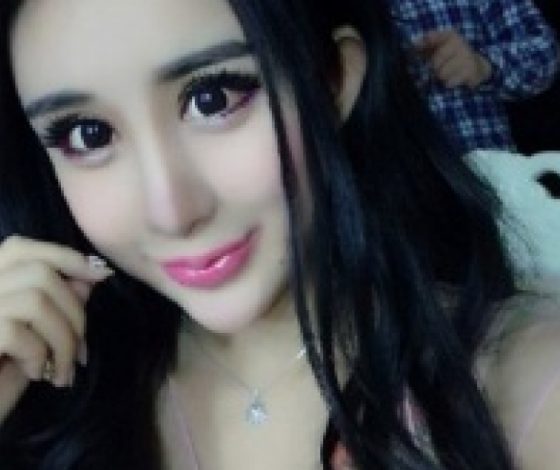 15-летняя девушка сделала пластику, чтобы вернуть бывшего