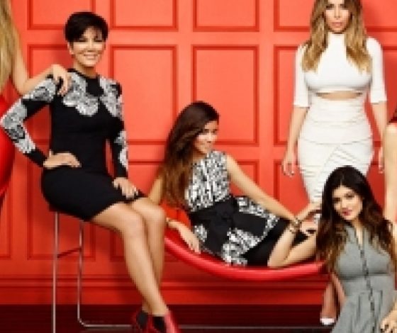 В какую сумму обошелся каналу E! контракт с семьей Кардашьян