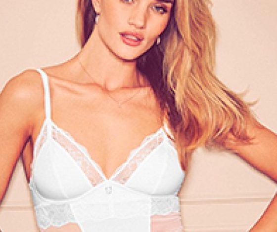 Роузи Хантингтон-Уайтли запустила собственную линию нижнего белья