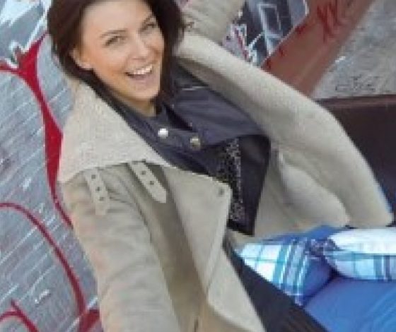 Попрыгай на кровати, стань ребенком снова