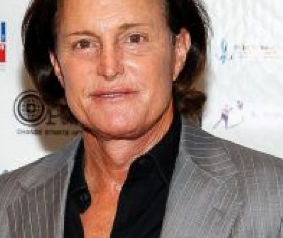 Брюс Дженнер объявил себя женщиной