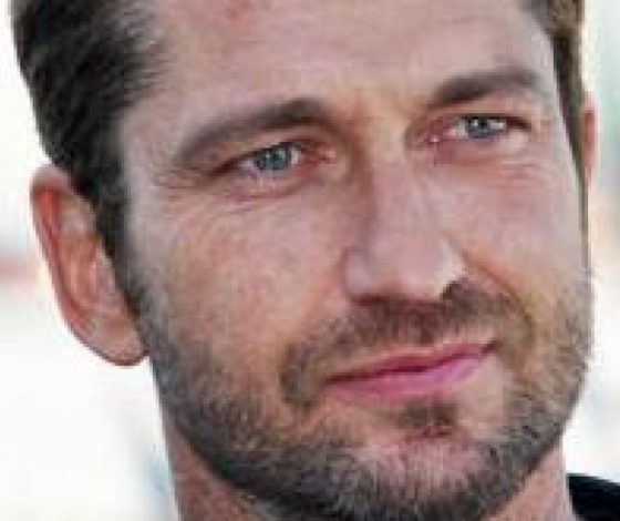 Джерард Батлер помолвлен