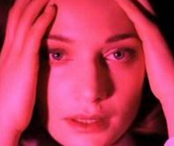 Как перемена света меняет черты лица