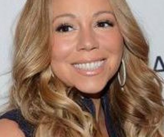 Новые фото Мэрайи Кэри на пляже